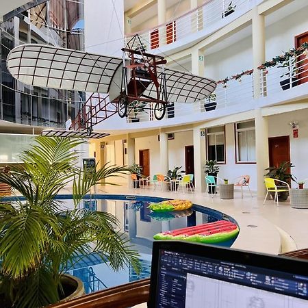 Vuelo 78 Hotel Тарапото Екстериор снимка
