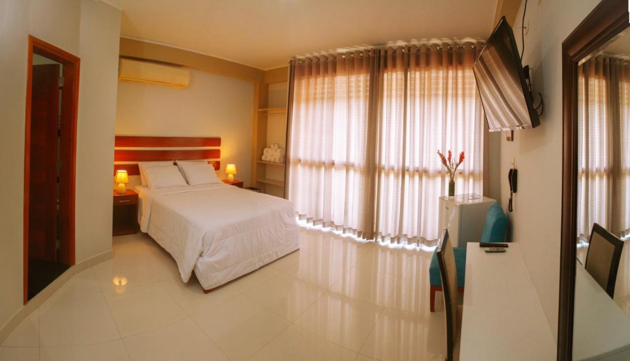 Vuelo 78 Hotel Тарапото Екстериор снимка