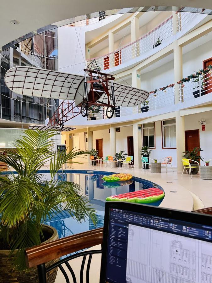Vuelo 78 Hotel Тарапото Екстериор снимка