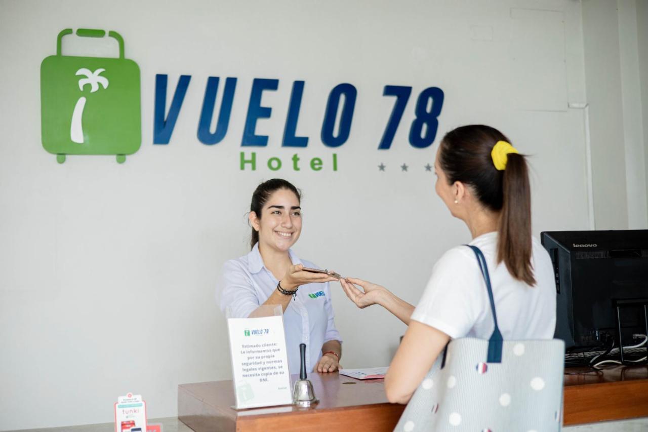 Vuelo 78 Hotel Тарапото Екстериор снимка